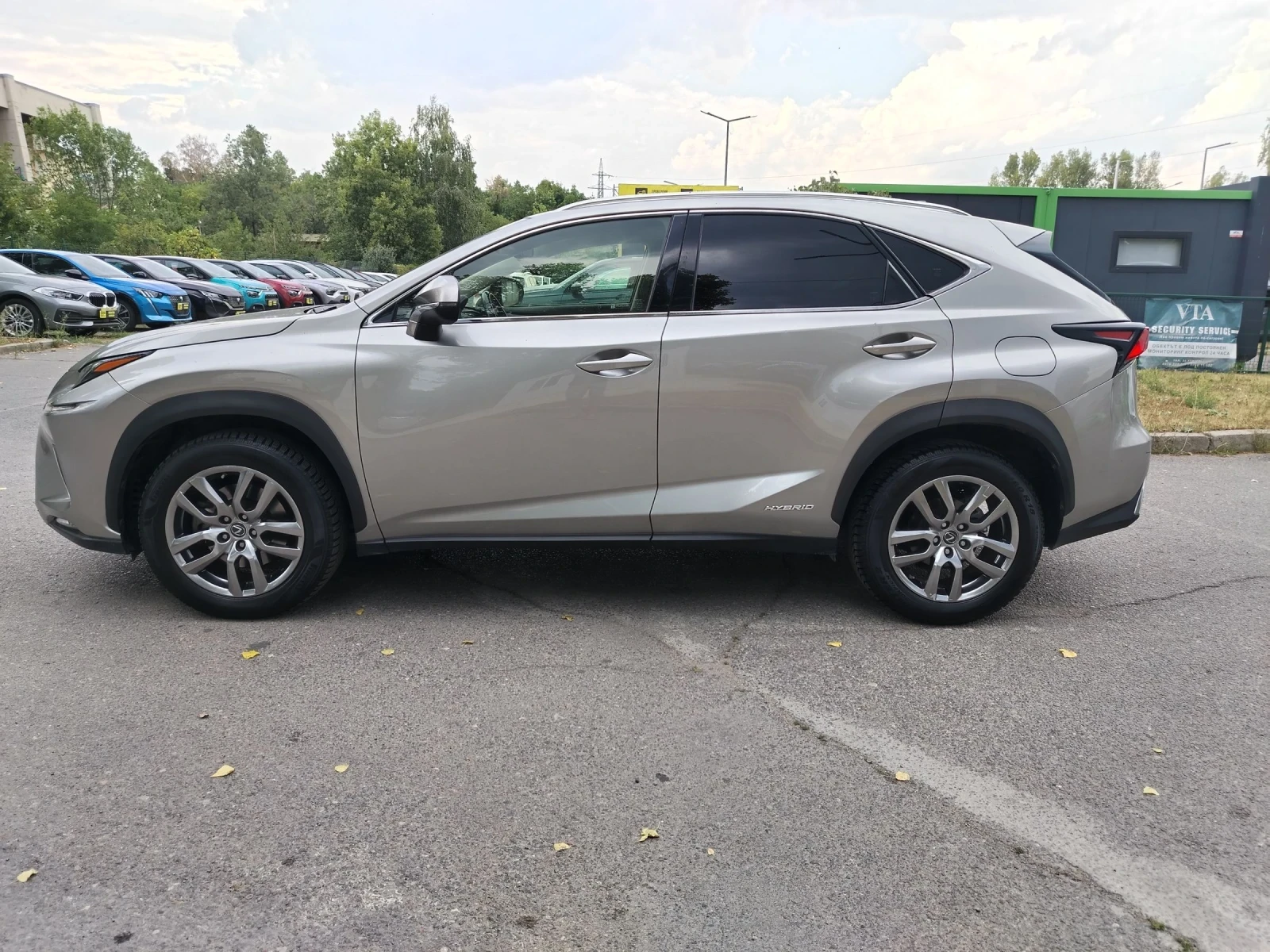 Lexus NX 300h 300HYBRID/4X4/ГАРАНЦИЯ до 2030г - изображение 7