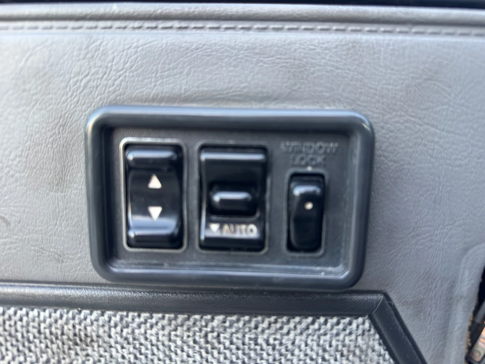 Toyota Land cruiser 2.4turbo klimatik, снимка 12 - Автомобили и джипове - 53801181