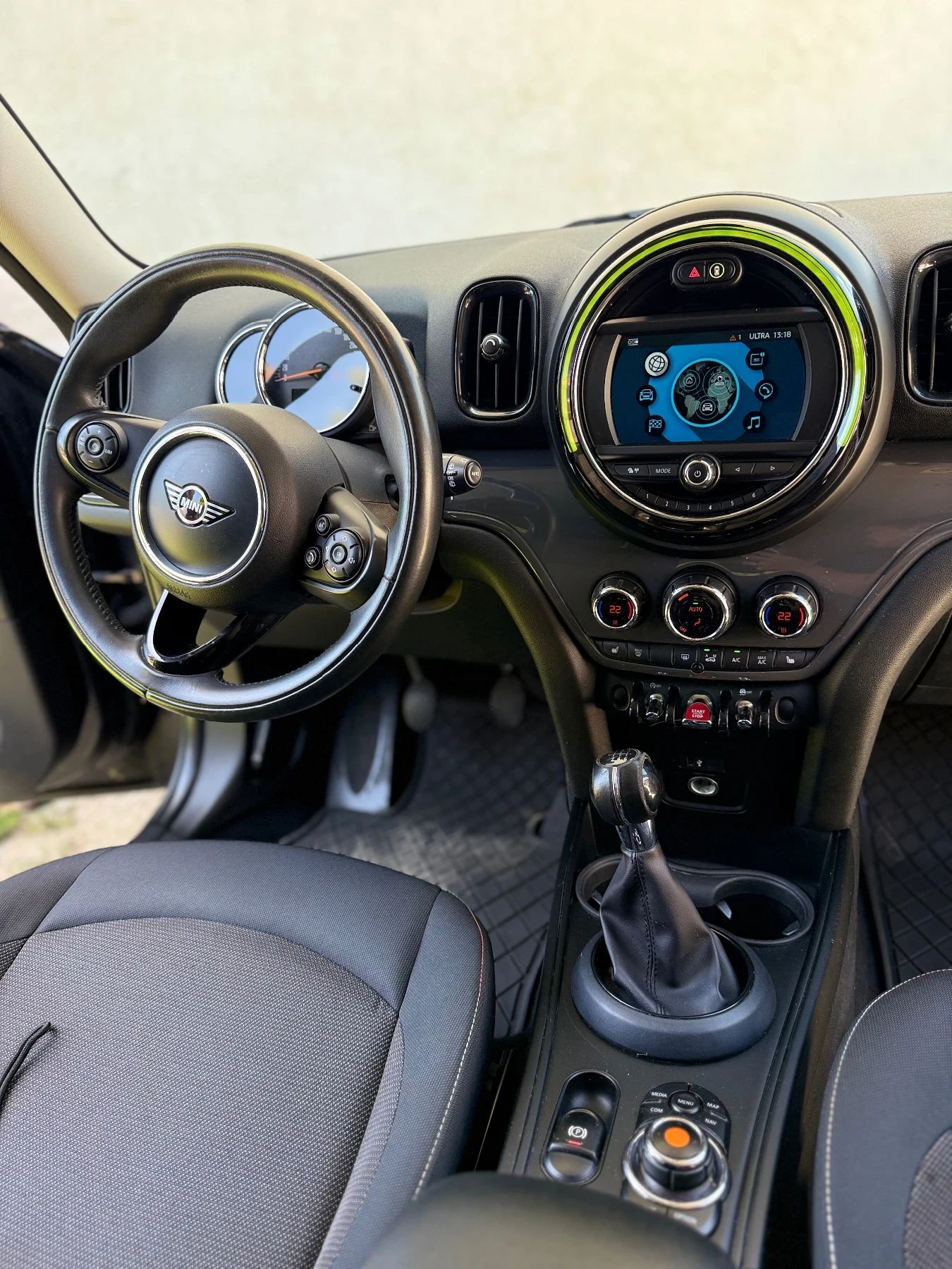 Mini Countryman 2000SD, снимка 7 - Автомобили и джипове - 54719455