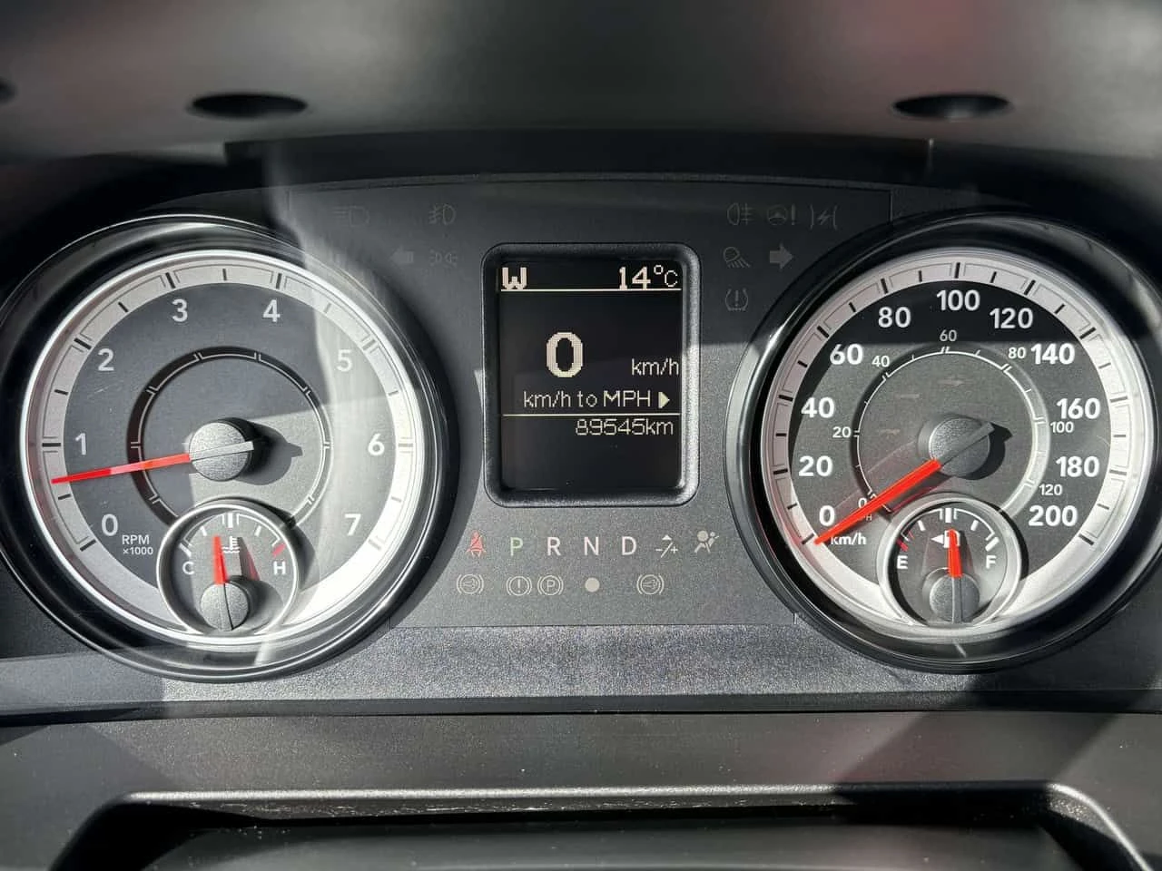 Dodge RAM 1500 * Express / Spray In Liner / Hitch * CARFAX * ЦЕНА, снимка 14 - Автомобили и джипове - 54805240