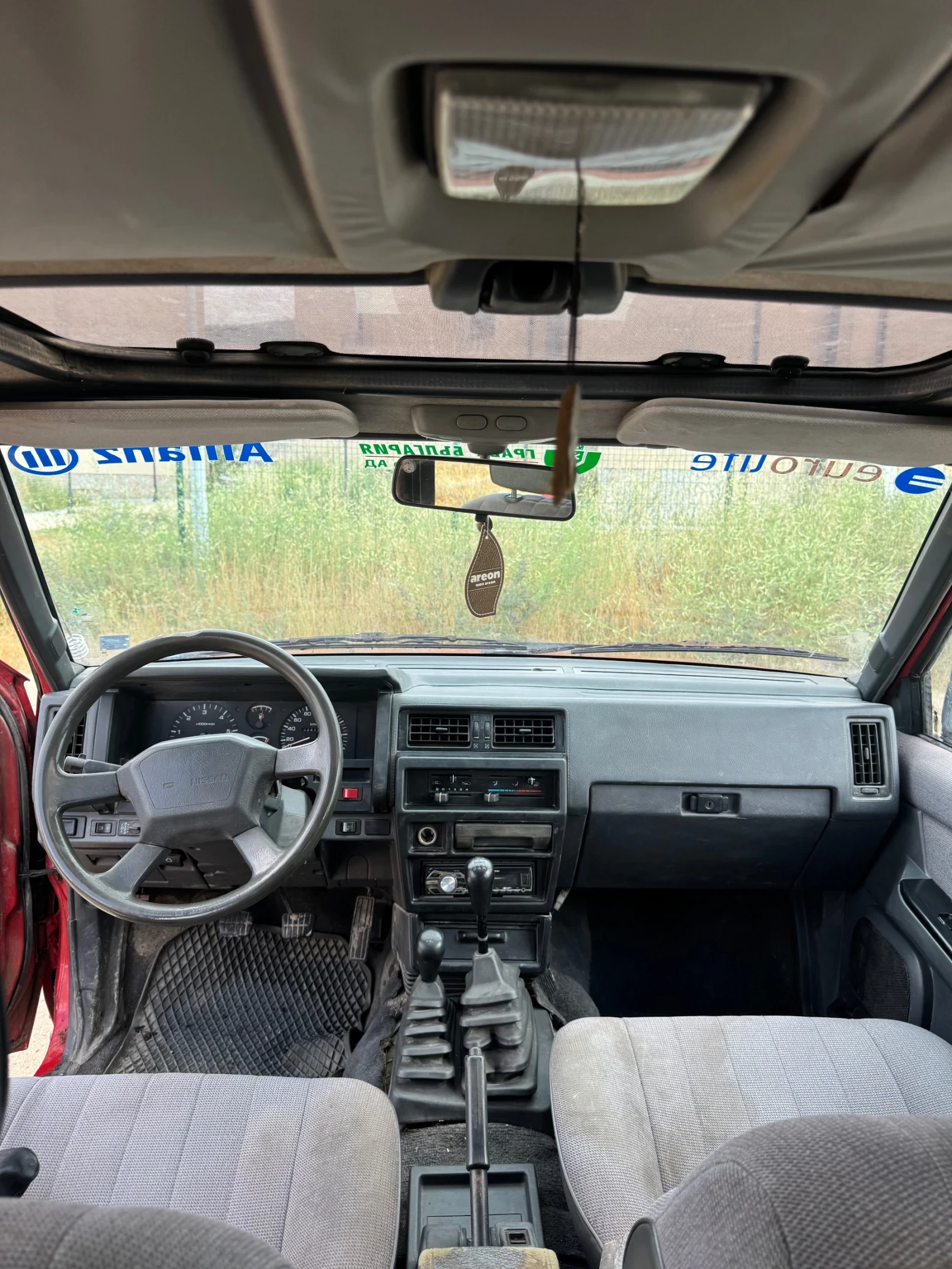 Nissan Terrano, снимка 10 - Автомобили и джипове - 55266099