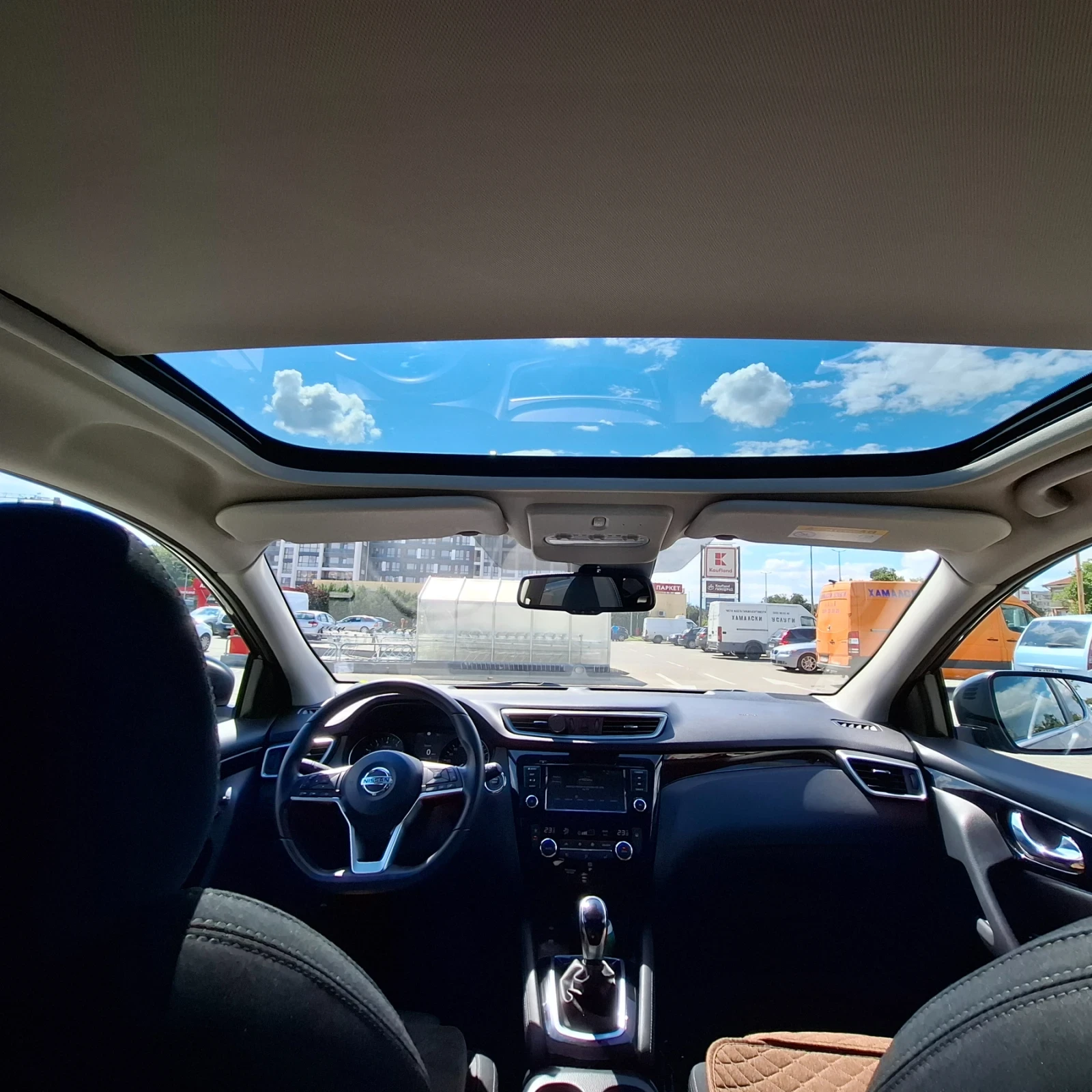 Nissan Qashqai N-Connecta Plus, снимка 8 - Автомобили и джипове - 55416148