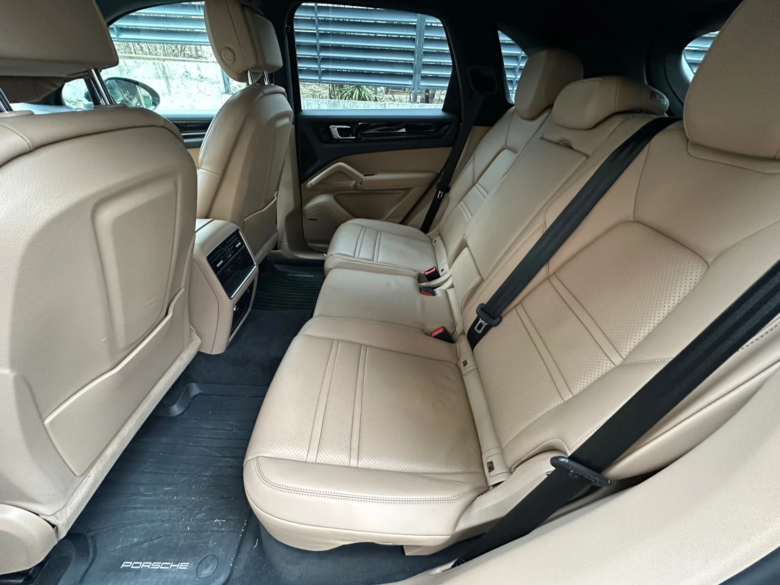 Porsche Cayenne Cayenne S, снимка 11 - Автомобили и джипове - 56085387
