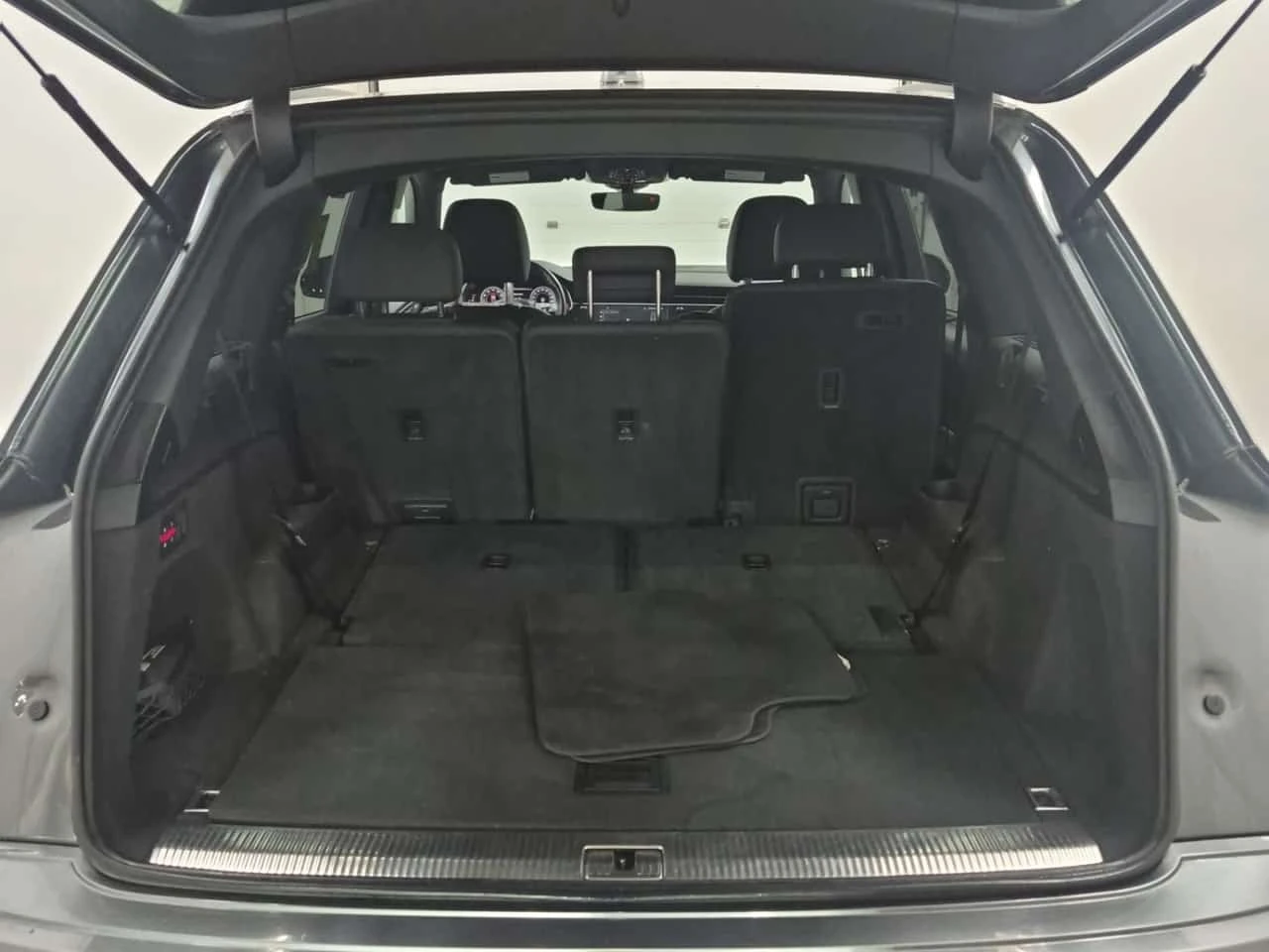 Audi Q7 * 55 Tfsi Quattro Progressiv * CARFAX *  | Mobile.bg � ����������� 15
