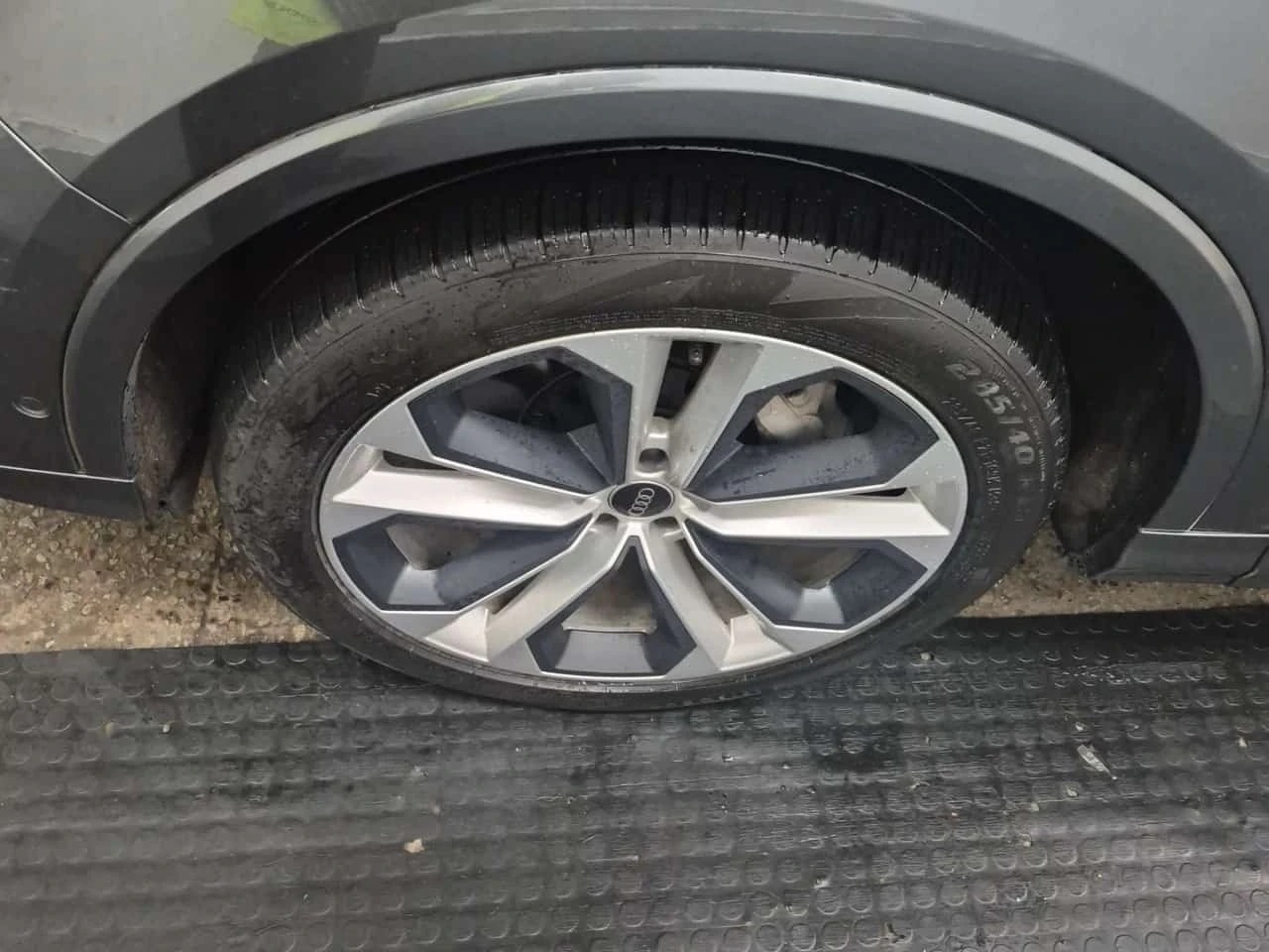 Audi Q7 * 55 Tfsi Quattro Progressiv * CARFAX *  | Mobile.bg � ����������� 7