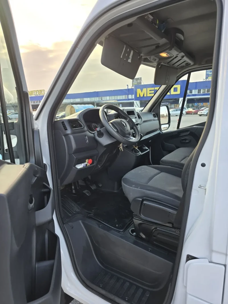 Renault Master, снимка 6 - Бусове и автобуси - 48460346