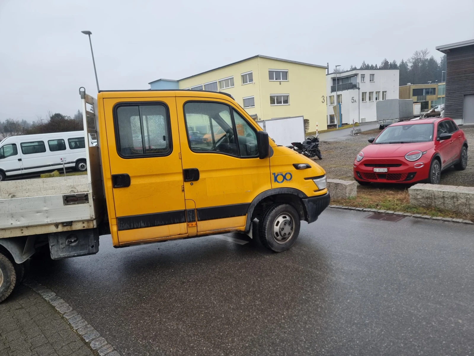 Iveco 35c17 3.0HPI  КАТ. * Б* 7-места - изображение 3