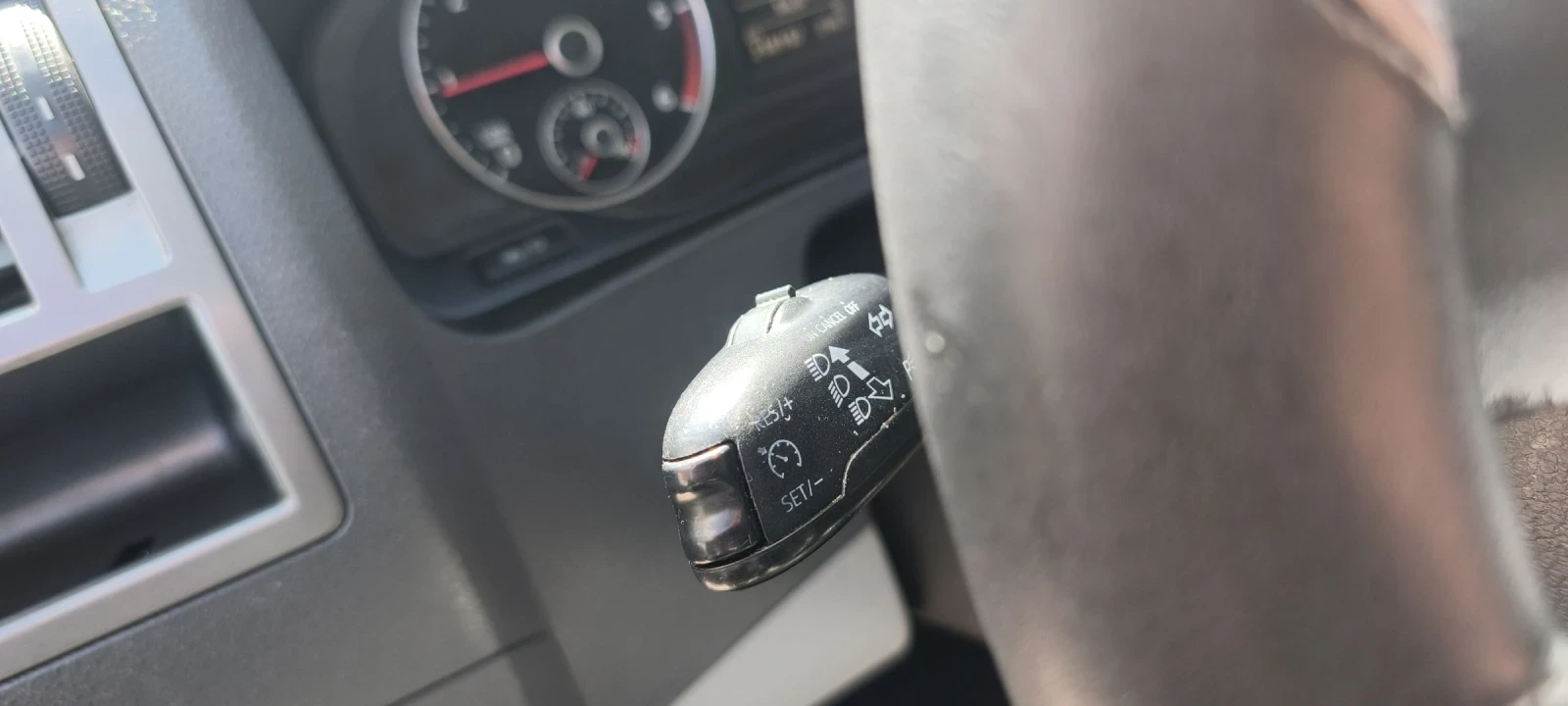 VW Caravelle 2.0tdi 140, снимка 11 - Бусове и автобуси - 54561042