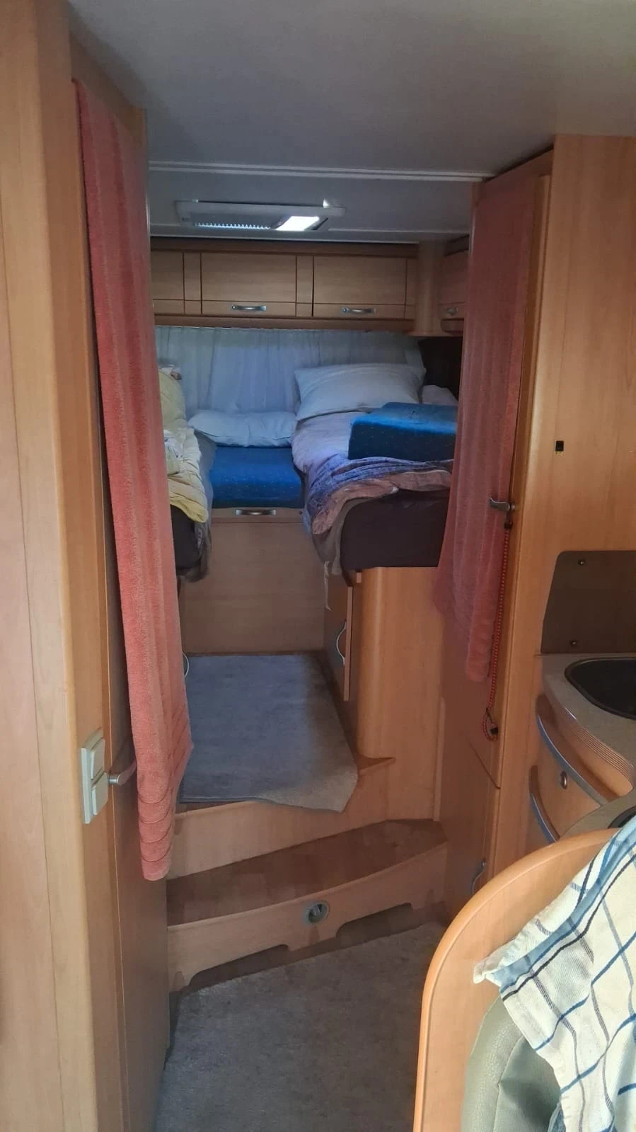 Кемпер Ford Ford Liberty TI 708