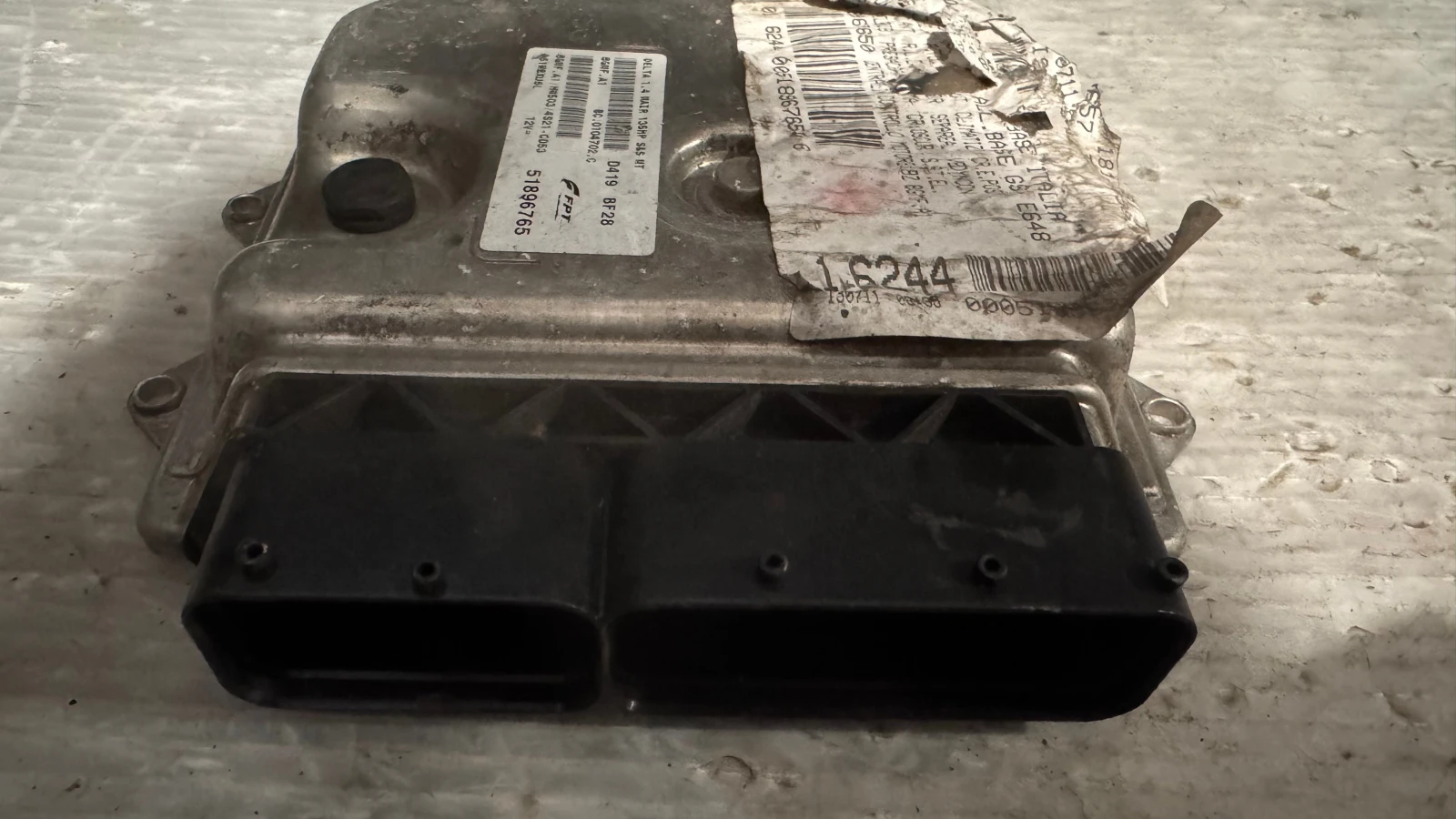    / ECU /    Lancia Delta - 51896765 | Mobile.bg   2