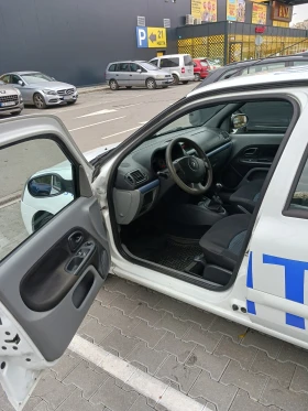 Renault Clio, снимка 10
