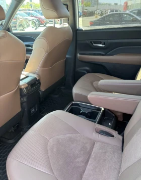 Toyota Grand Highlander HYBRID PLATINUM ОБДУХВАНЕ ОТЗАД  HUD 360 AWD, снимка 9