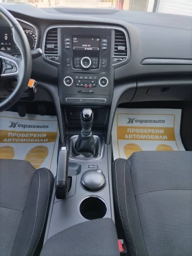 Renault Megane 1.3Tce/140к.с./Life, снимка 10