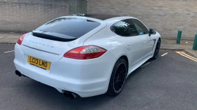 Porsche Panamera Platinum Edition , снимка 2