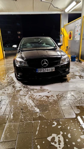 Mercedes-Benz C 320, снимка 9