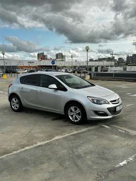 Обява за продажба на Opel Astra 1.7 CDTI 110к.с. ~10 900 лв. - изображение 2