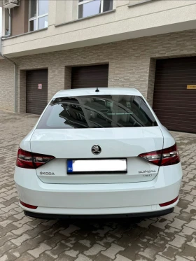 Skoda Superb 4x4 DSG - 11999 € / 23468.00 лв. - 77404440 8