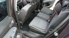 Opel Zafira Tourer - 6000 € / 11734.98 лв. - 92228469 12