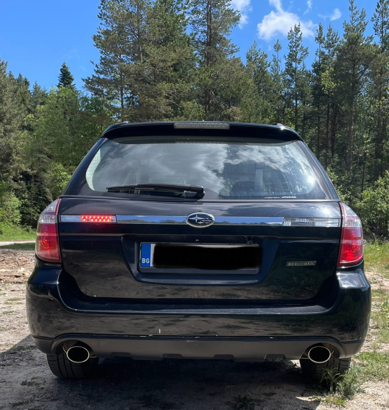 Subaru Outback, снимка 5 - Автомобили и джипове - 46042047