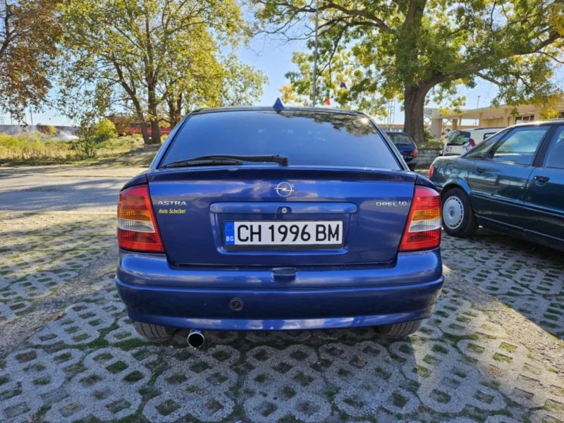 Opel Astra, снимка 4 - Автомобили и джипове - 47953574