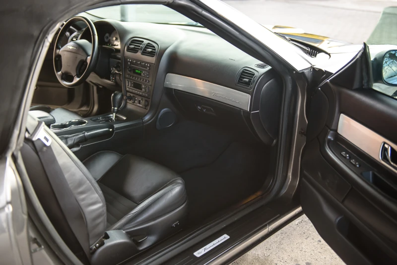 Ford Thunderbird 3.9L V8 Кабрио, снимка 11 - Автомобили и джипове - 52536119