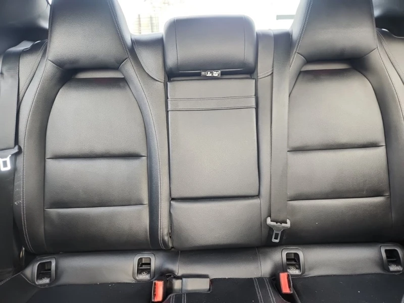 Mercedes-Benz CLA 250  CARFAX * БЕЗ ПЪРВОНАЧАЛНА ВНОСКА, снимка 12 - Автомобили и джипове - 52807778