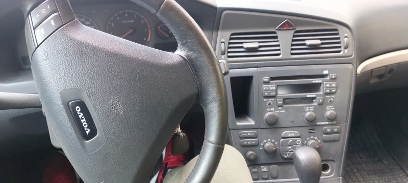 Volvo S60, снимка 5 - Автомобили и джипове - 53077347