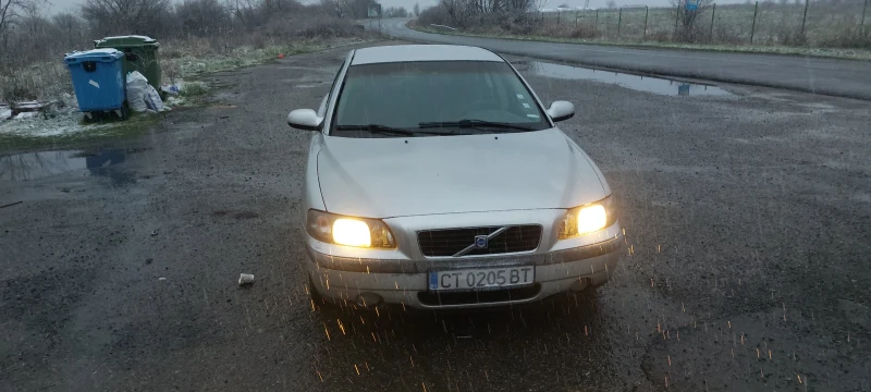 Volvo S60, снимка 4 - Автомобили и джипове - 53077347