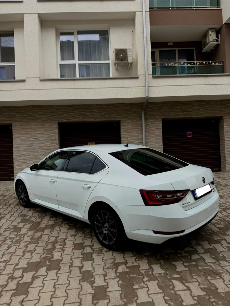 Skoda Superb 4x4 DSG, снимка 6 - Автомобили и джипове - 53456827