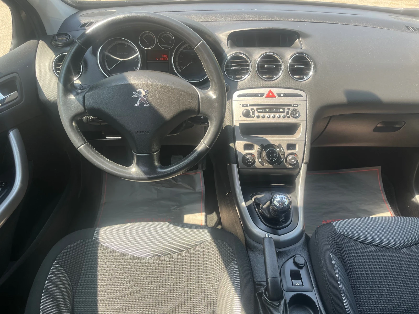 Peugeot 308 Facelift - изображение 9