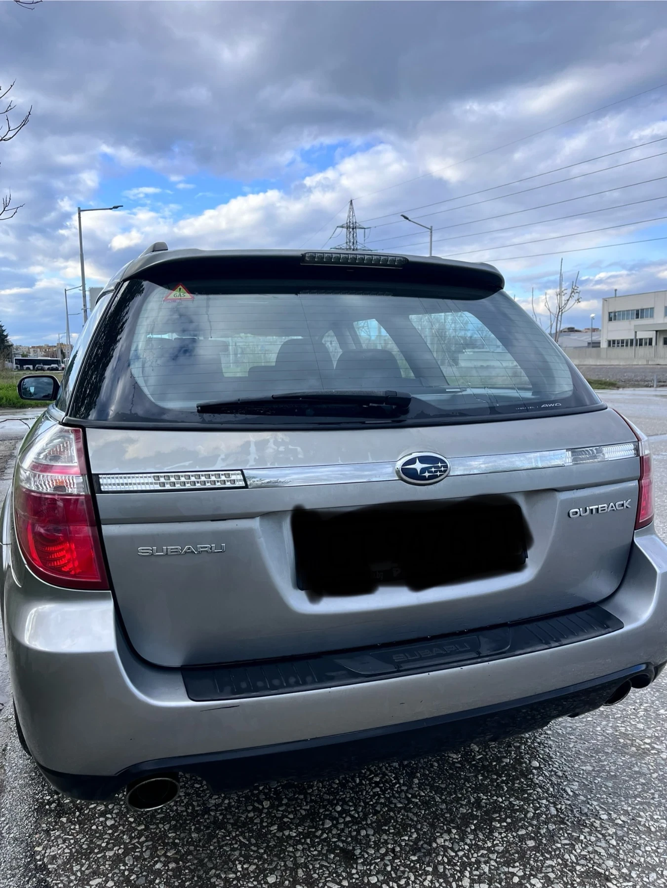 Subaru Outback 2.5 165 к.с. - изображение 4