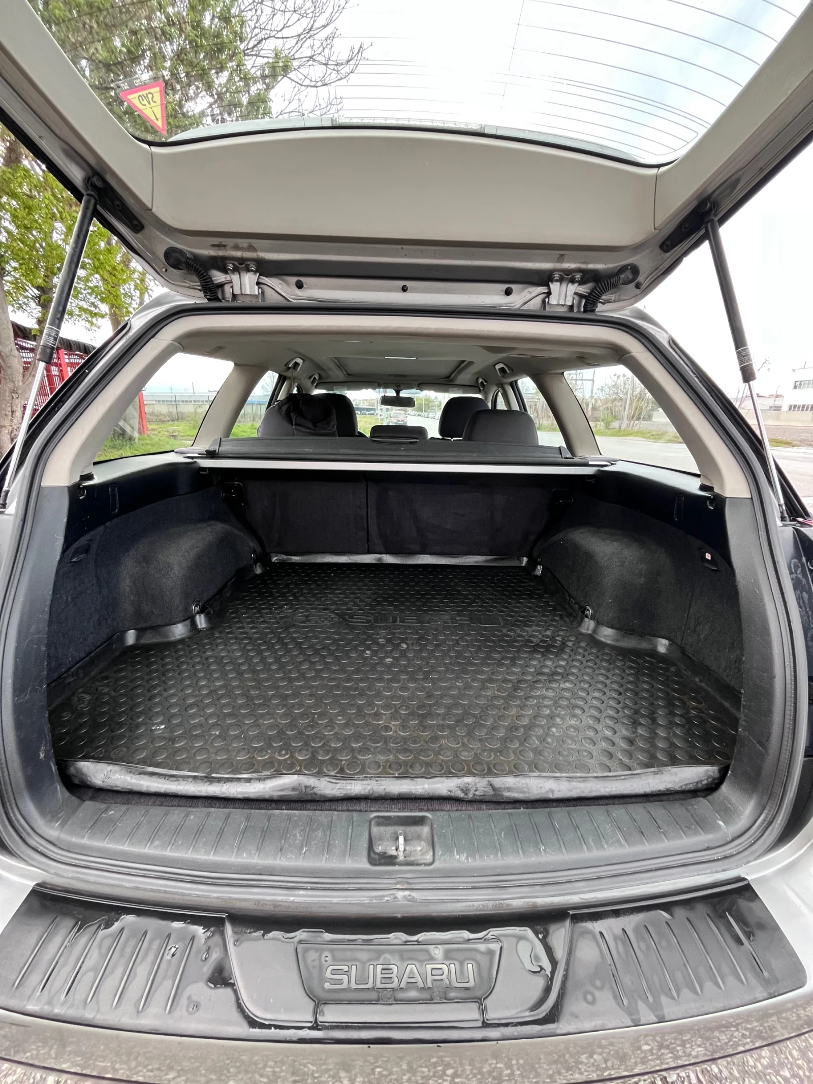 Subaru Outback 2.5 165 к.с. - изображение 5
