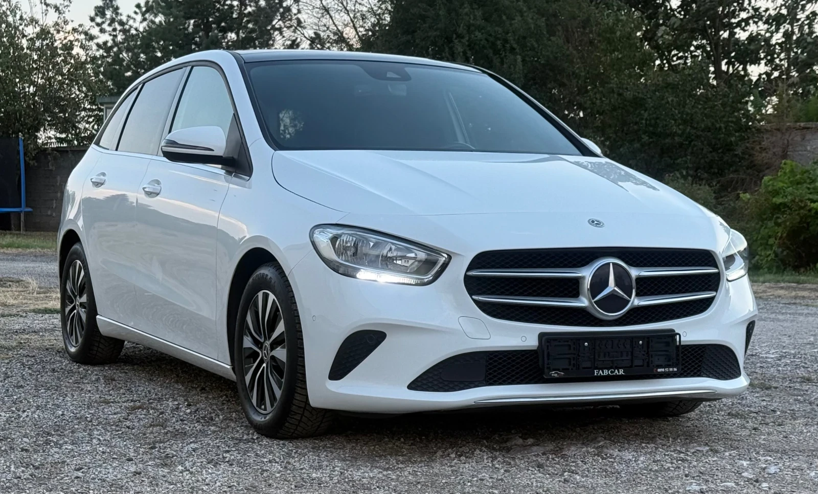 Mercedes-Benz B 180 CDI , ДВОЙНА ПАНОРАМА , ЕЛ. ТЕГЛИЧ - изображение 5