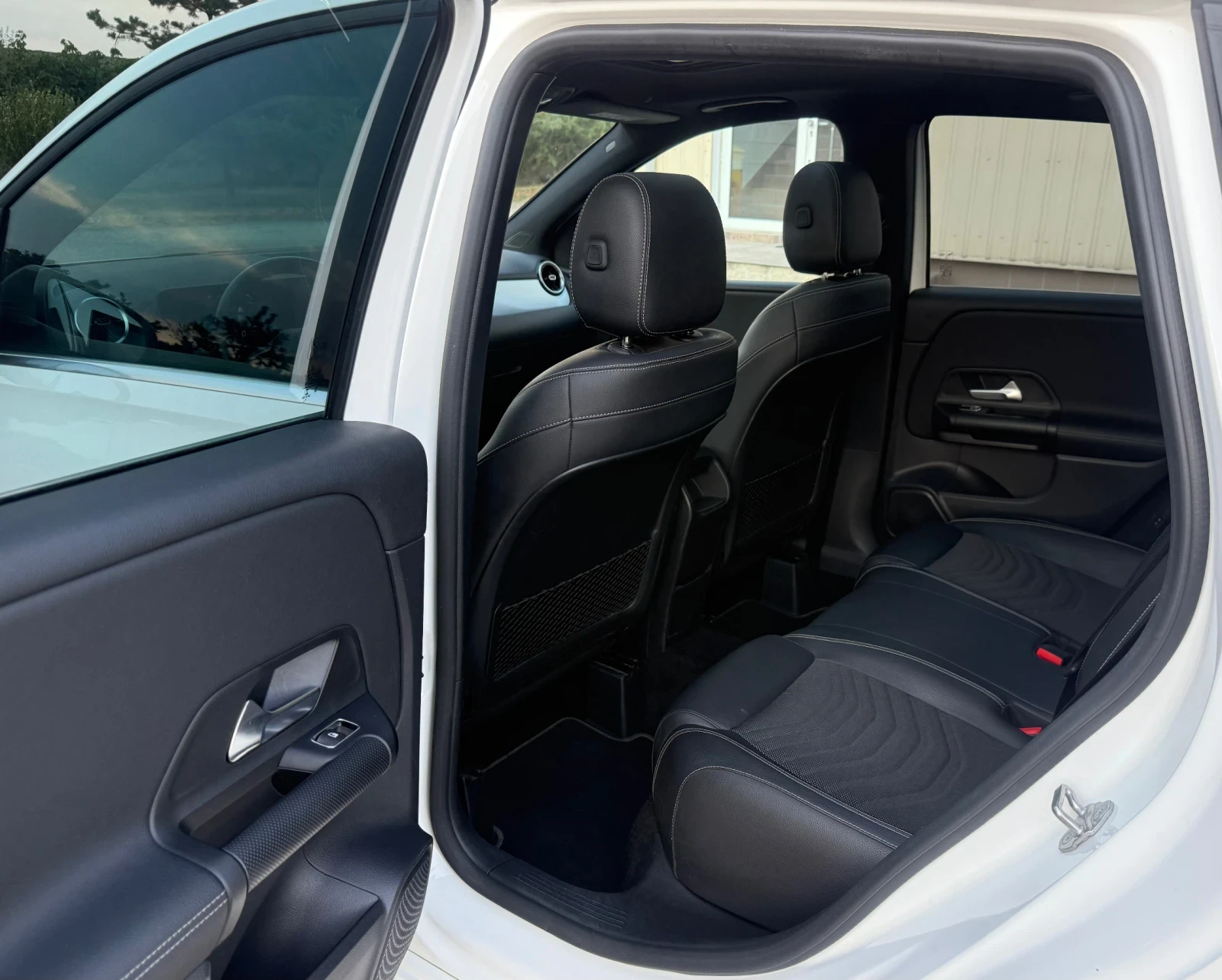 Mercedes-Benz B 180 CDI , ДВОЙНА ПАНОРАМА , ЕЛ. ТЕГЛИЧ - изображение 10