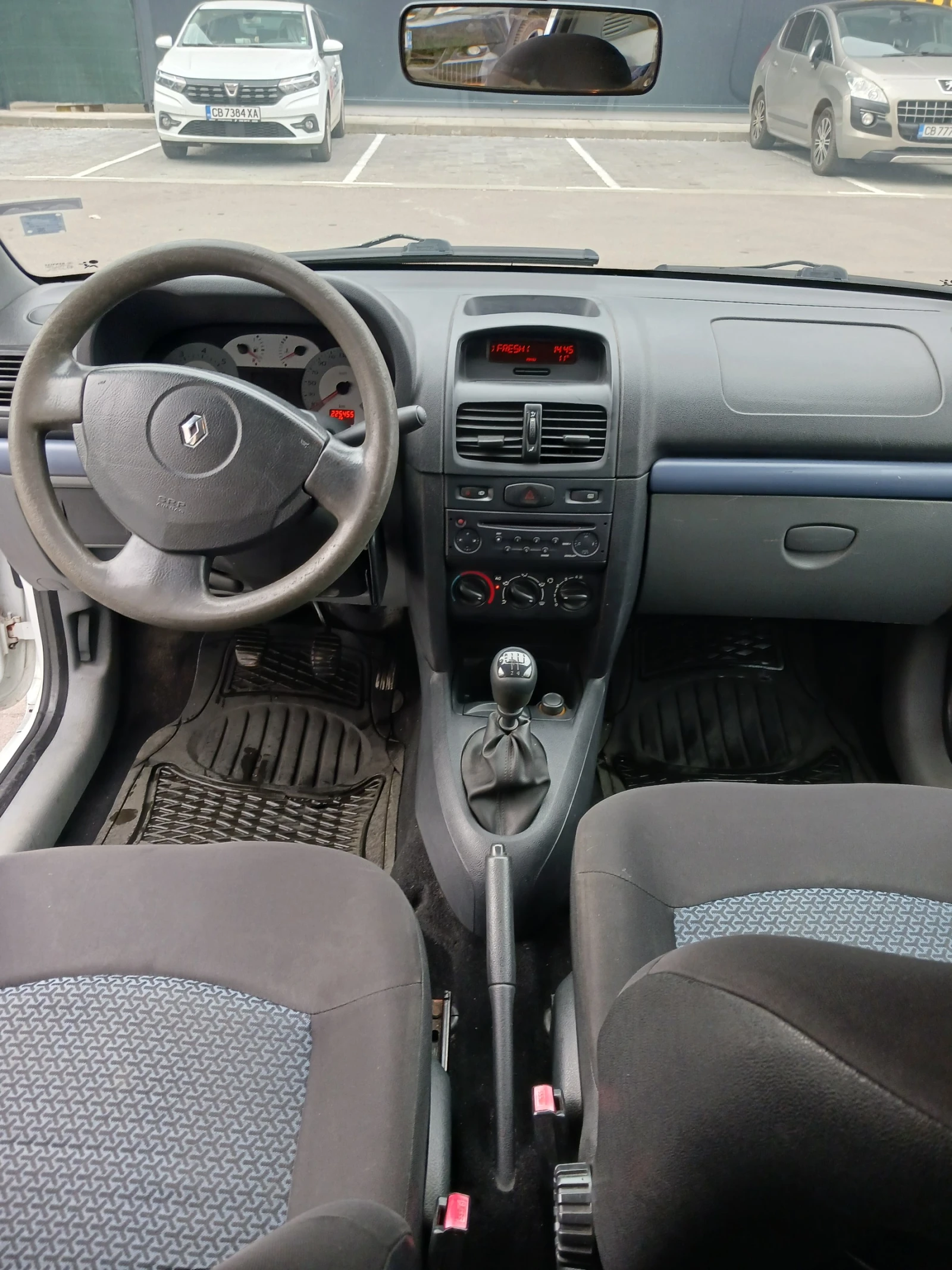 Renault Clio  - изображение 8