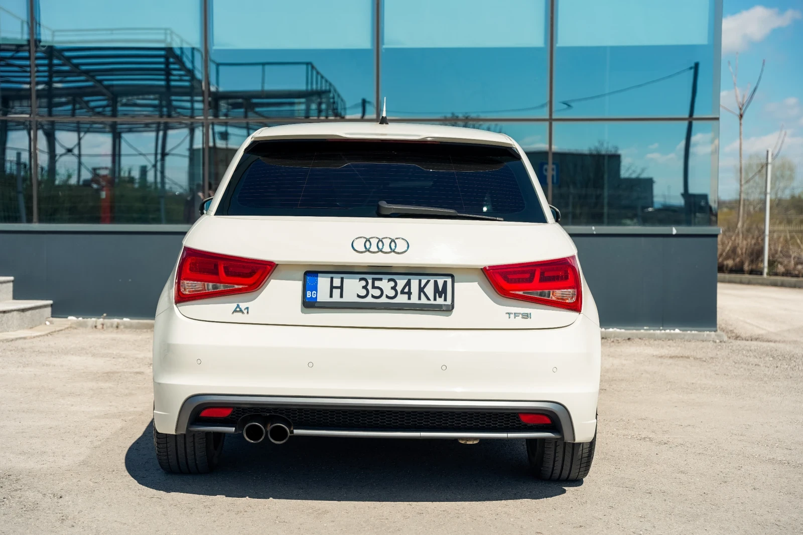 Audi A1 S-LINE, снимка 5 - Автомобили и джипове - 53368099