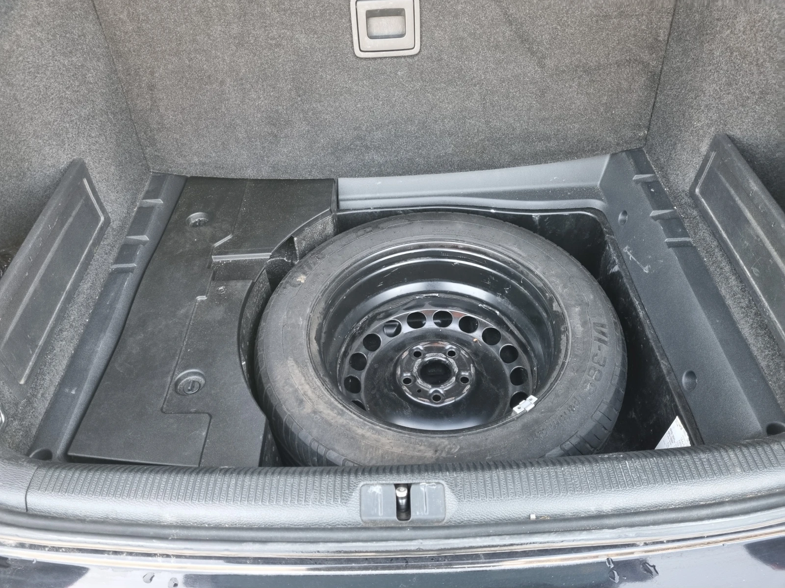 VW Passat 2.0 TDI , снимка 11 - Автомобили и джипове - 53739854