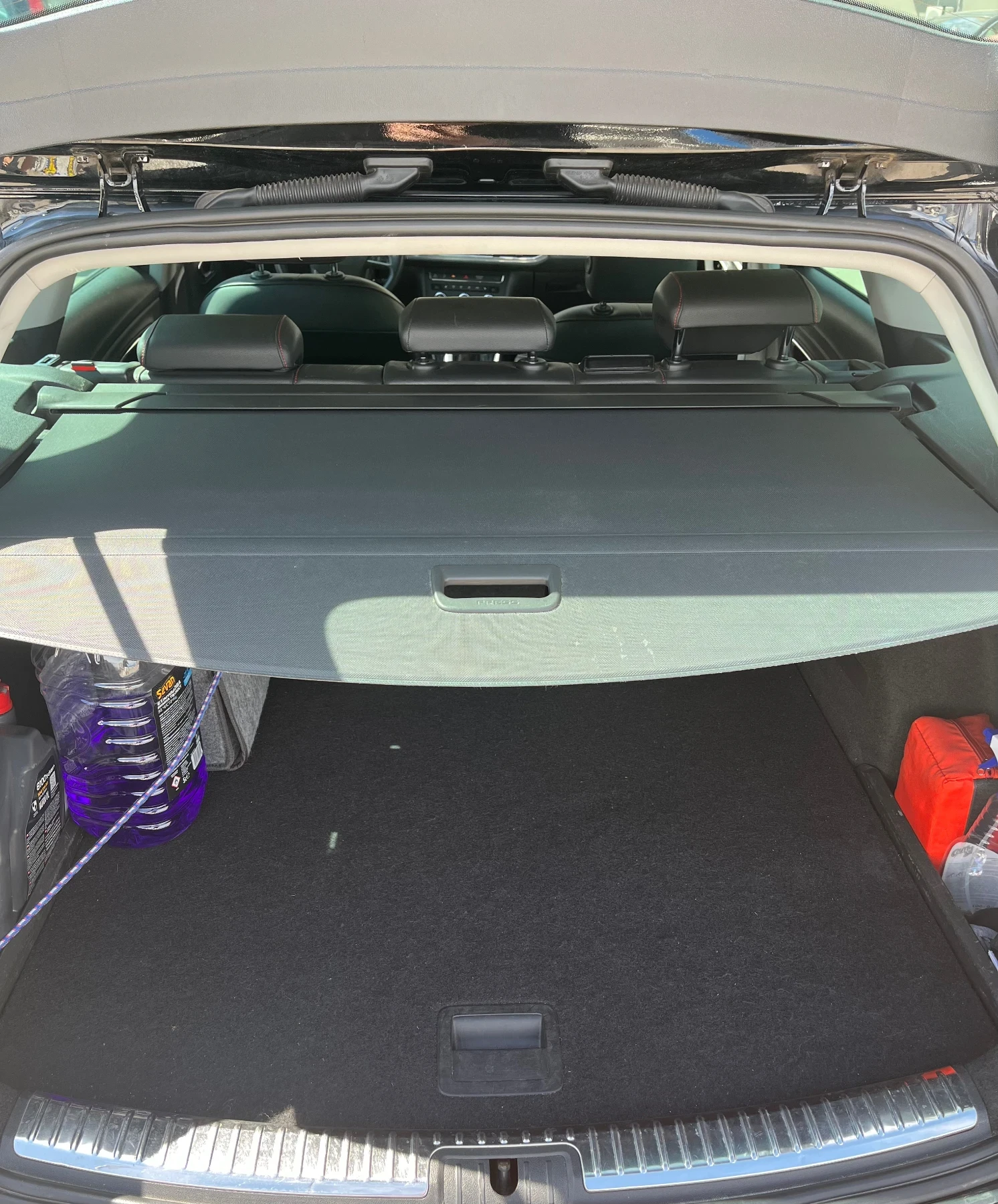 Seat Leon FR 2.0TDI, снимка 10 - Автомобили и джипове - 54124593