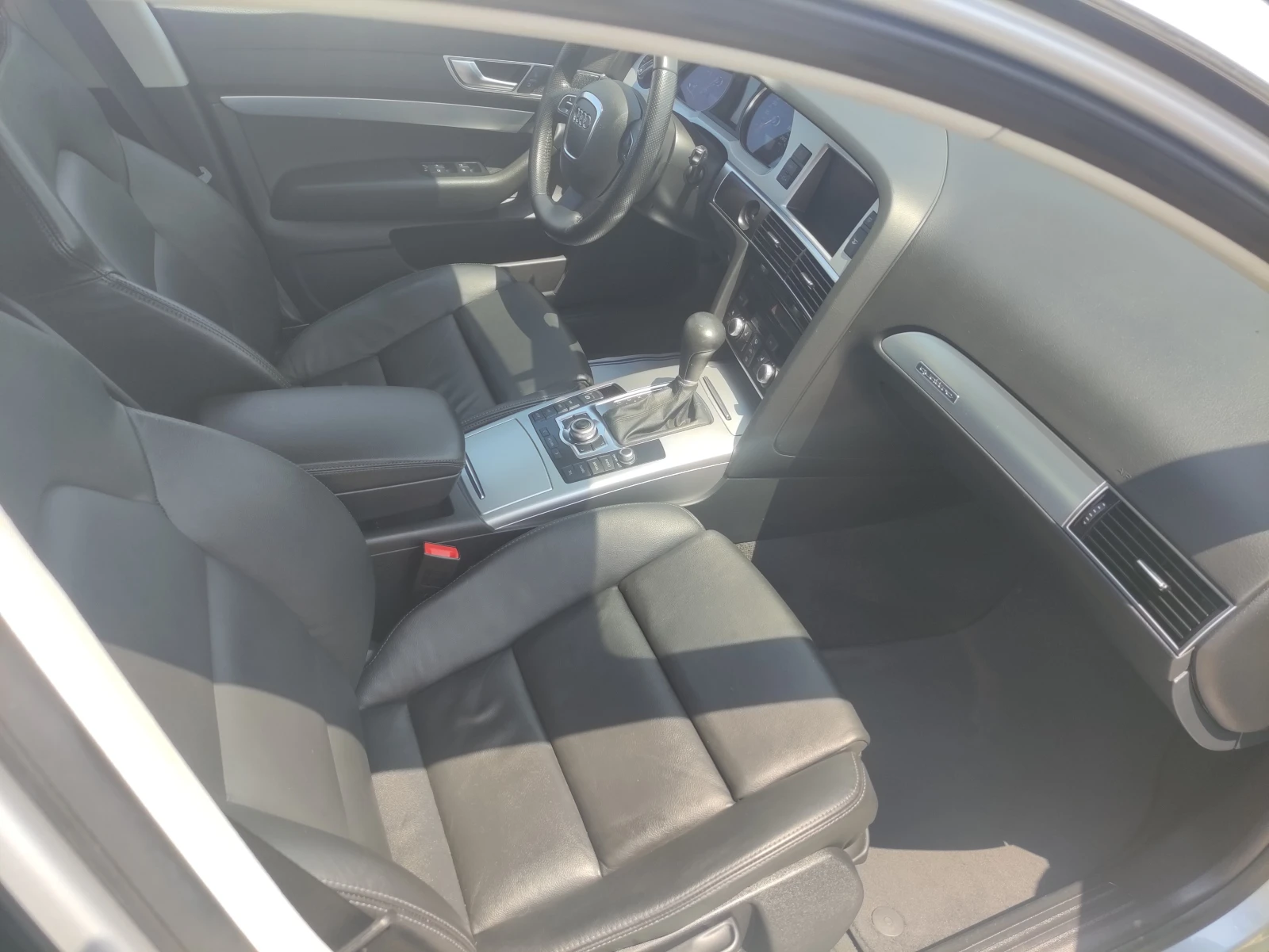 Audi A6 3.0TDI/Quattro Swiss, снимка 12 - Автомобили и джипове - 54841806