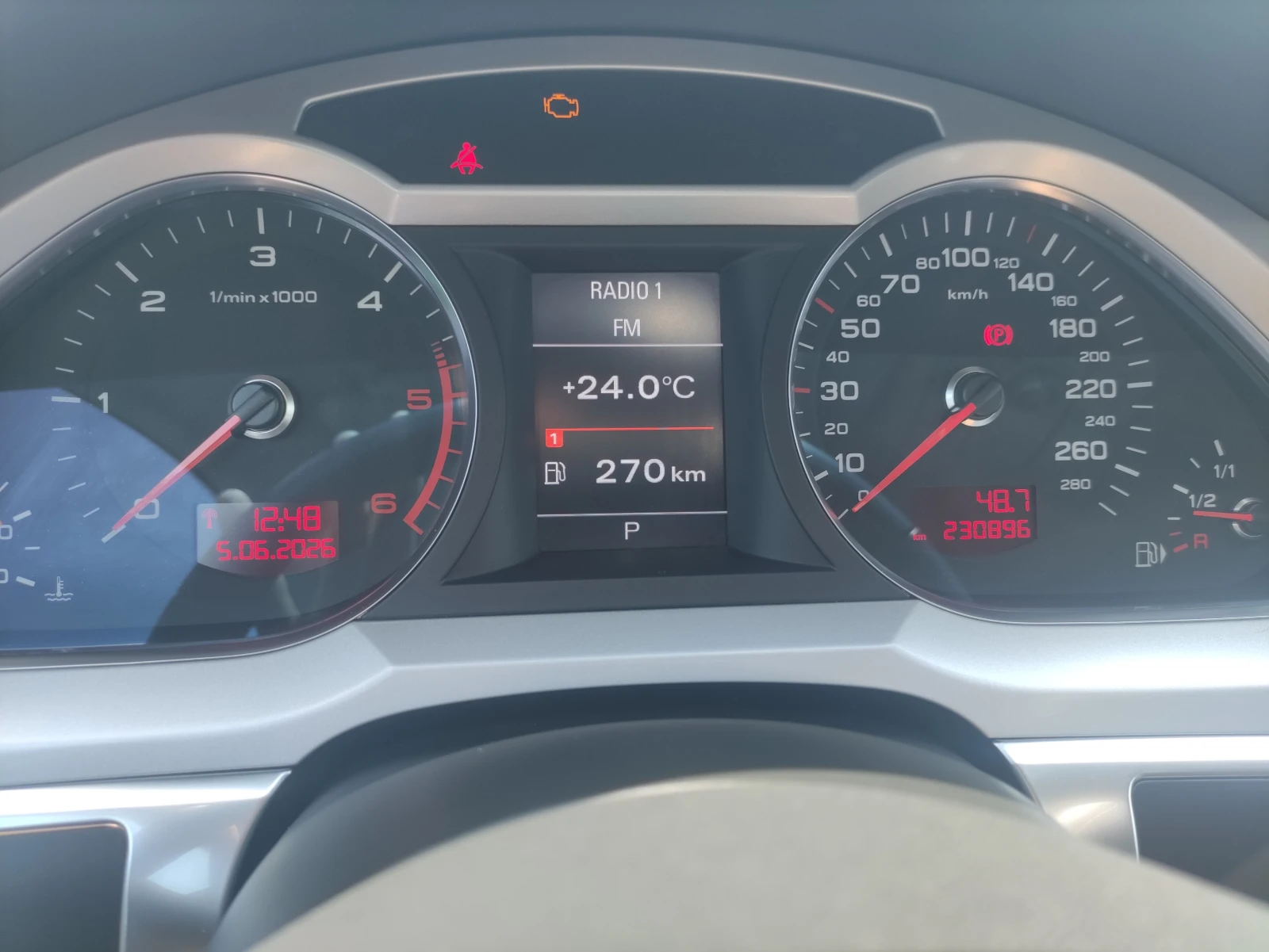 Audi A6 3.0TDI/Quattro Swiss, снимка 13 - Автомобили и джипове - 54841806