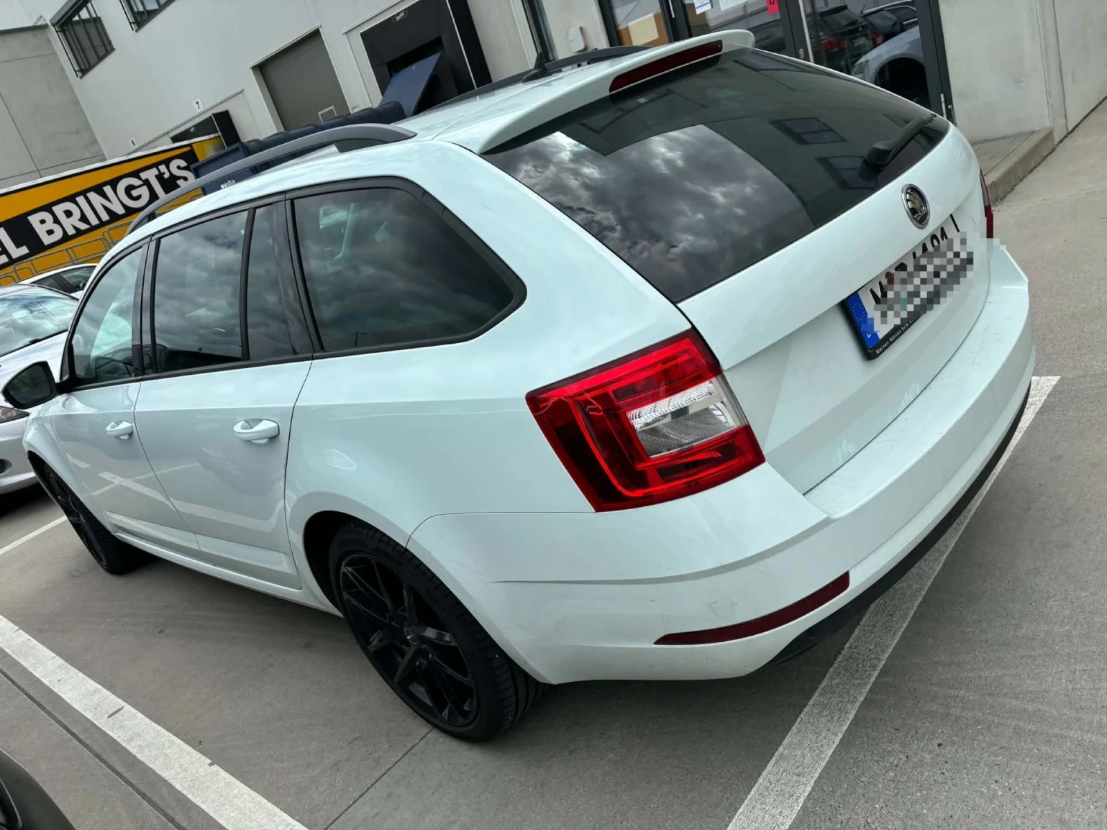 Skoda Octavia 2.0 TDI, снимка 4 - Автомобили и джипове - 55075135