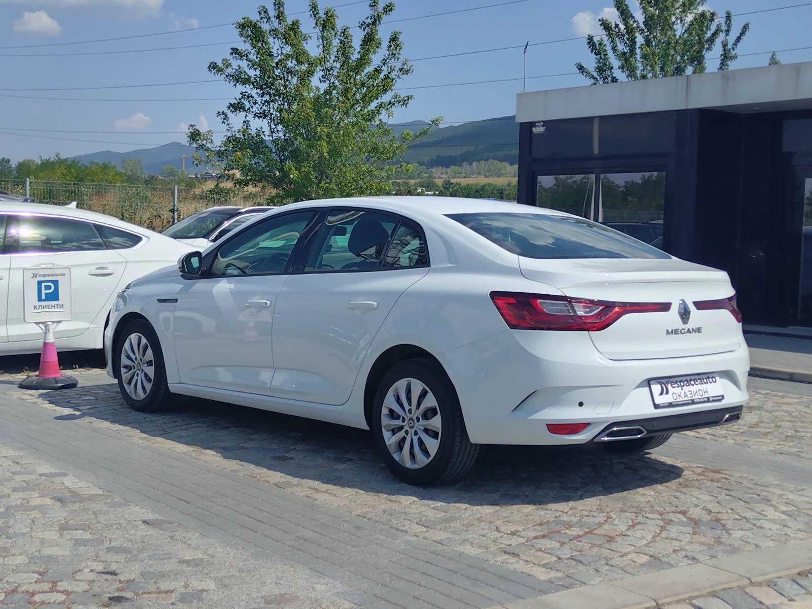 Renault Megane 1.3Tce/140к.с./Life, снимка 4 - Автомобили и джипове - 55562484
