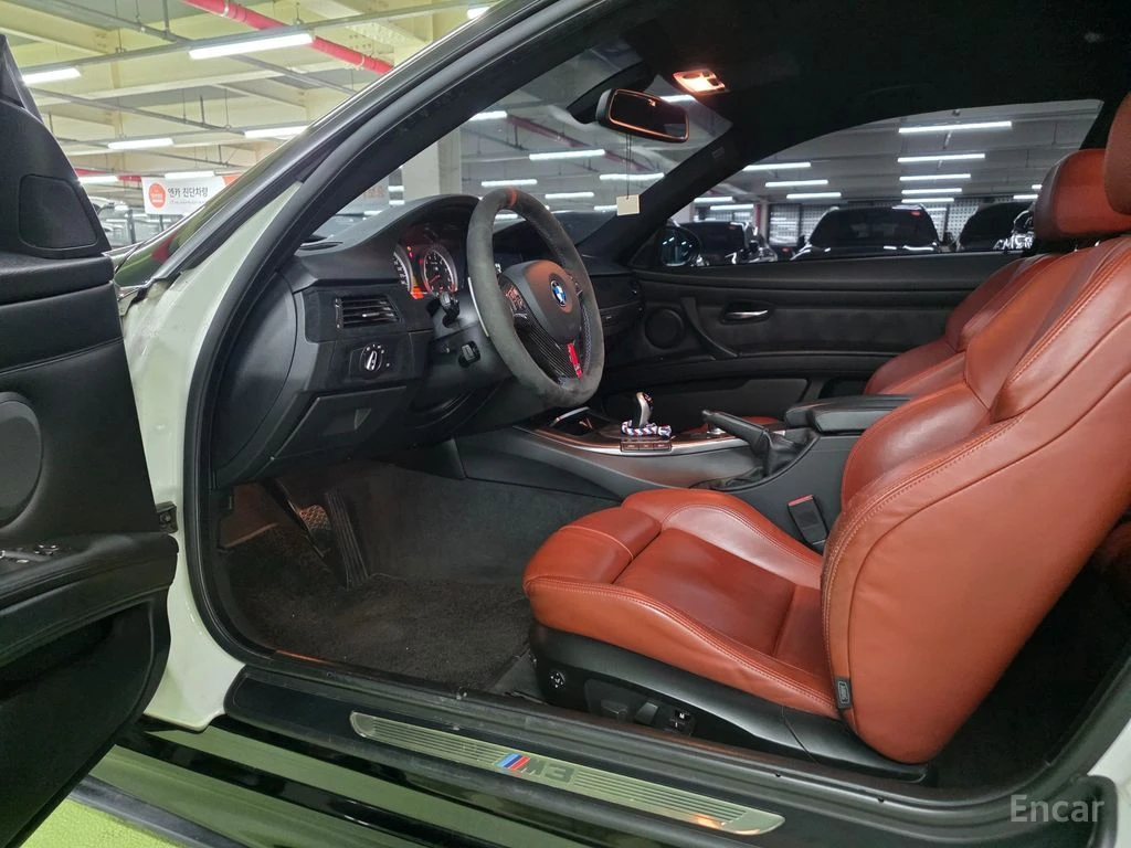 BMW M3 4.0* V8* DCT* , снимка 8 - Автомобили и джипове - 56145171
