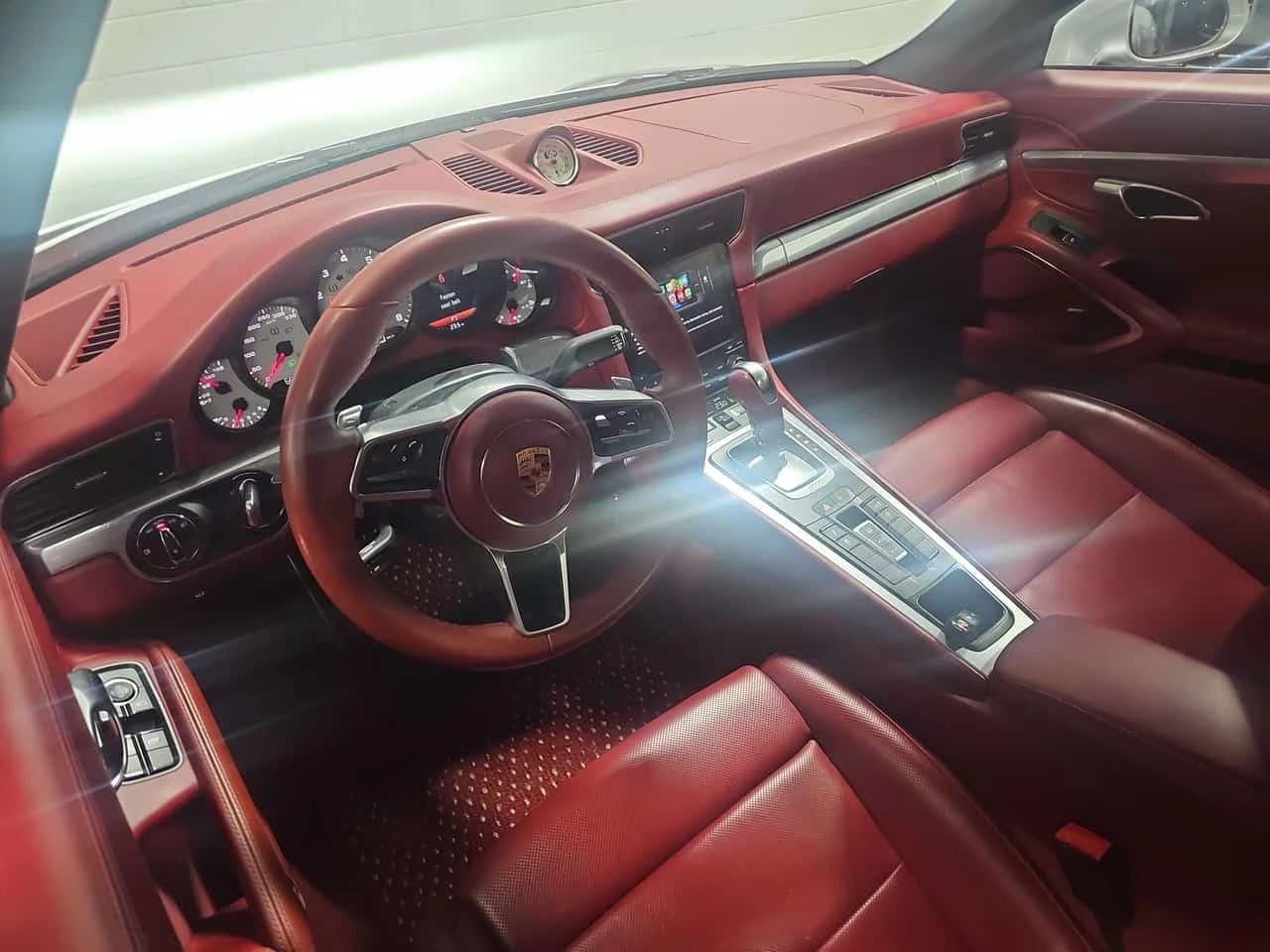 Porsche 911 * Carrera * CARFAX * ��� ������������ ������ | Mobile.bg � ����������� 5