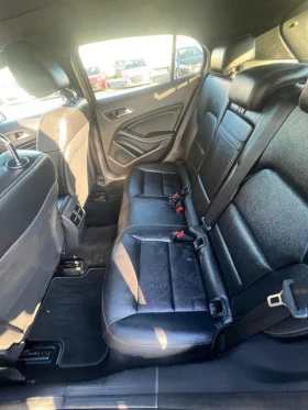 Mercedes-Benz GLA 250 4MATIC* LUXURY* HEAD-UP* АвтоКредит(ЦЕНА ДО БГ), снимка 14