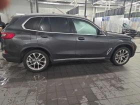 BMW X5 * xDrive40i * LASER* COMFORT SEATS* ОБДУХВАНЕ* H/K, снимка 3