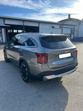 Kia Sorento 2.2D 4WD Limited - 110900 лв. / 56702.27 € - 86981147 6