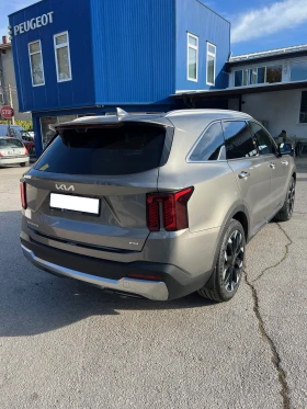 Kia Sorento 2.2D 4WD Limited - 110900 лв. / 56702.27 € - 86981147 5