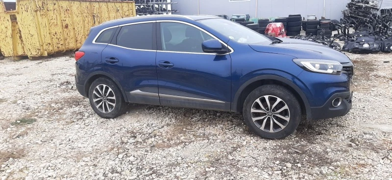 Renault Kadjar 1,5DCI, снимка 2 - Автомобили и джипове - 43561421