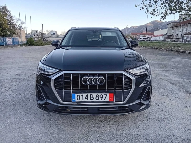 Audi Q3 2.0 S-LINE от представителство на AUDI, снимка 1 - Автомобили и джипове - 47681109